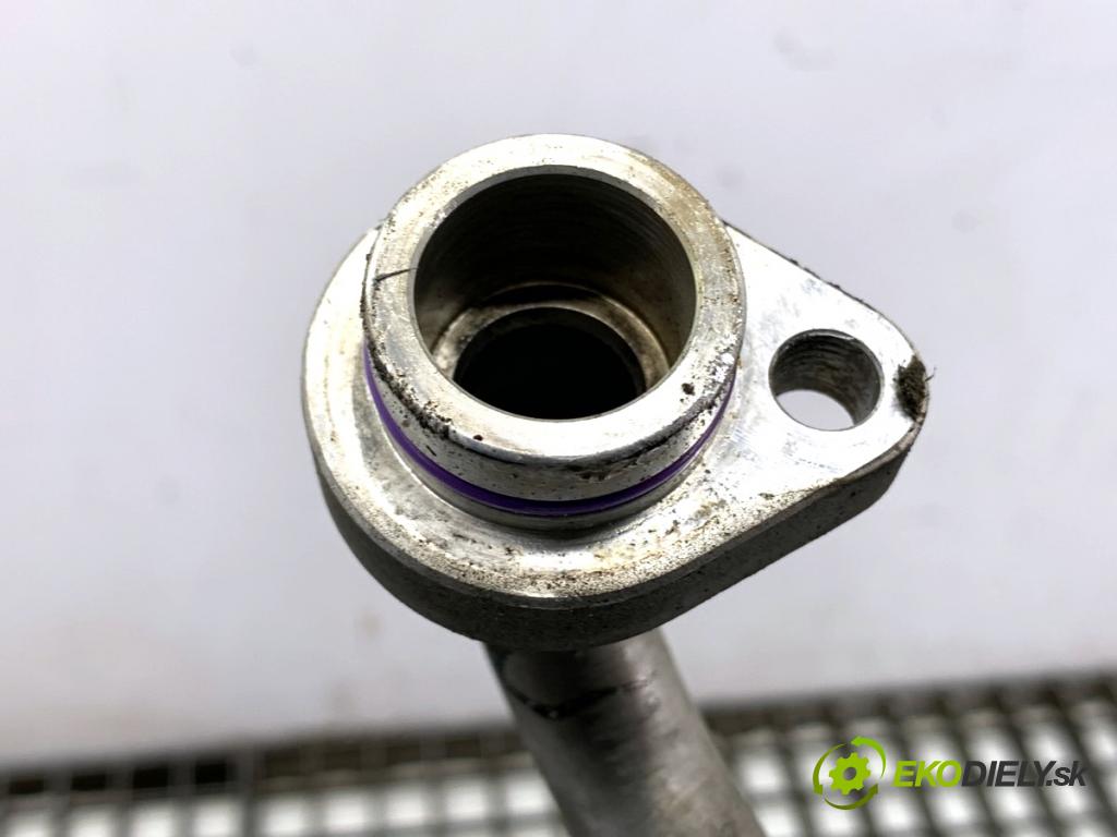 AUDI A5 8T coupe 2008 176 kW 3.0 TDI quattro 2967 rúrka klimatizace  (Trubka klimatizace)