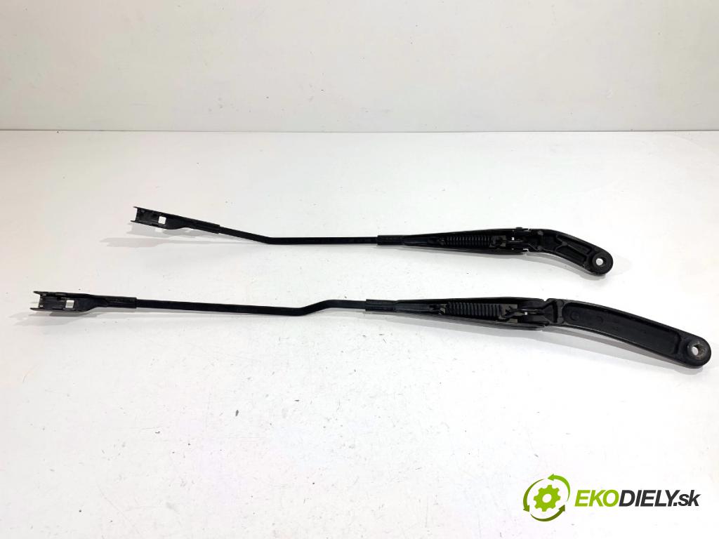 AUDI A5 8T coupe 2008 176 kW 3.0 TDI quattro 2967 Rameno stierače predný 8K1955407 8K1955408A