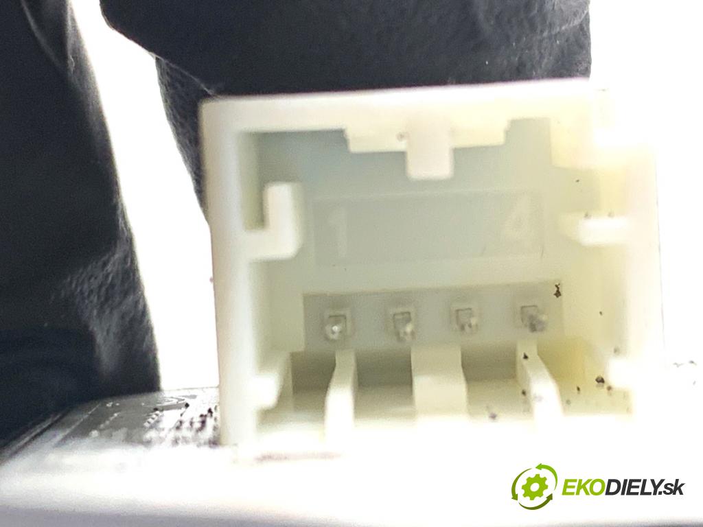 AUDI A5 8T coupe 2008 176 kW 3.0 TDI quattro 2967 přepínač nastavení zpětných zrcátek 8K0959565C (Páčky pod volantem)