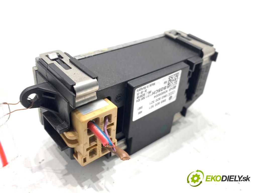 AUDI A5 8T coupe 2008 176 kW 3.0 TDI quattro 2967 odpor rezistor topení vzduchu 8K0820521 (Odpor topení)