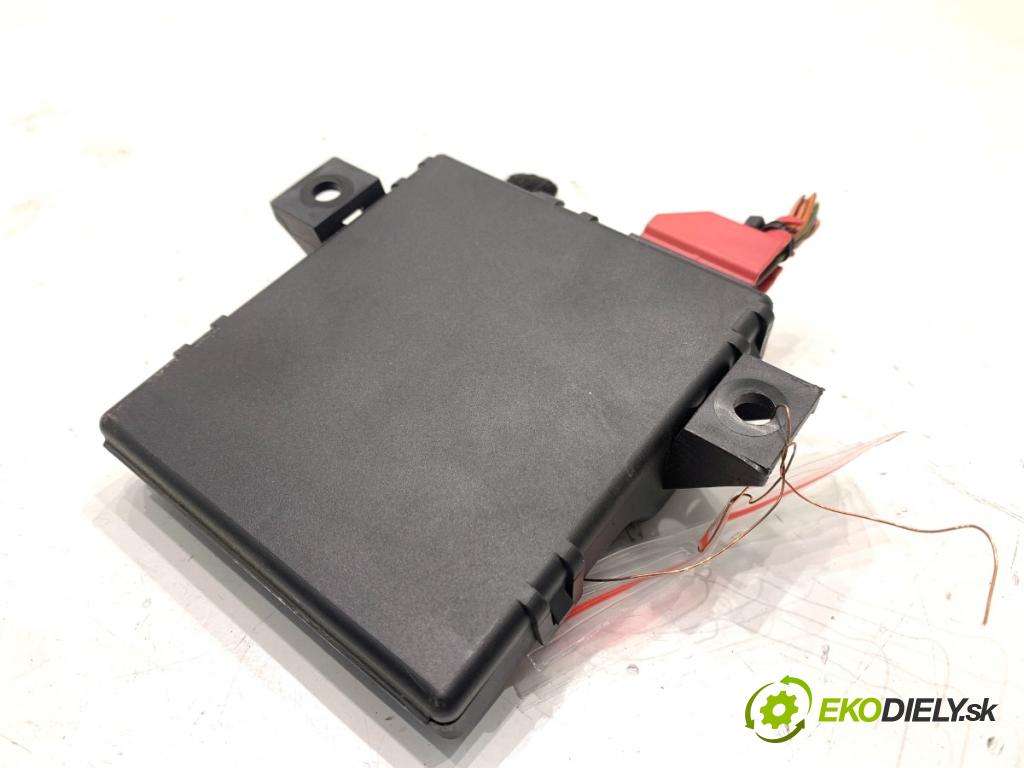 AUDI A5 8T coupe 2008 176 kW 3.0 TDI quattro 2967 Modul GATEWAY 8T0907468K