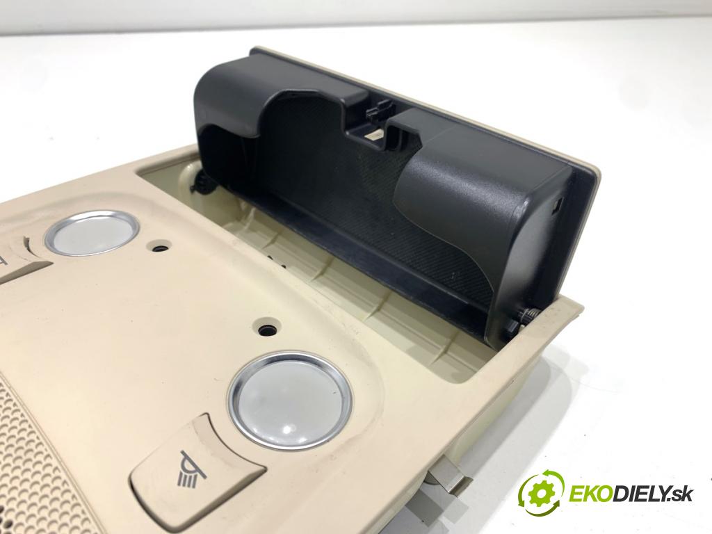 AUDI A5 8T coupe 2008 176 kW 3.0 TDI quattro 2967 světlo stropní 8T0947135B