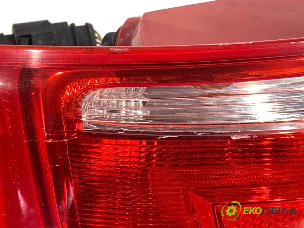 AUDI A5 8T coupe 2008 176 kW 3.0 TDI quattro 2967 Svetlo ľavy zad 8T0945095