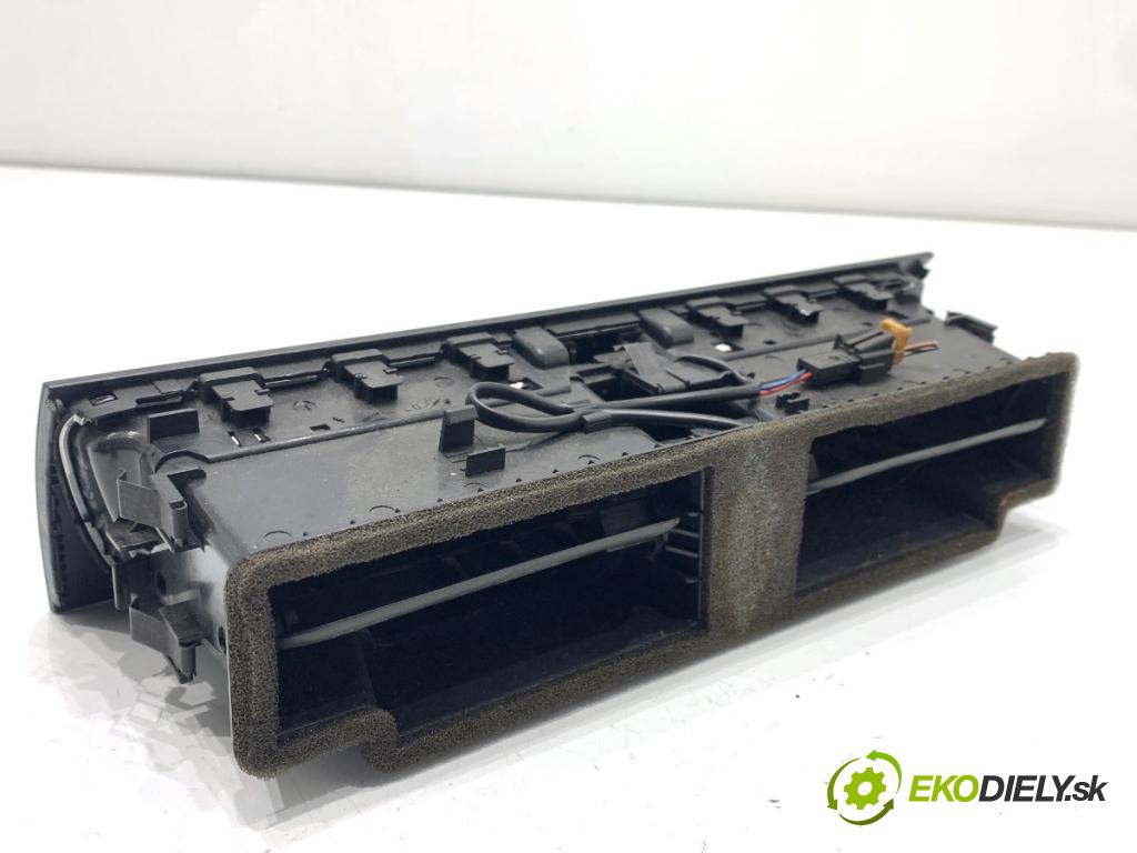 AUDI A5 8T coupe 2008 176 kW 3.0 TDI quattro 2967 mří topení přední část 8T1820951C