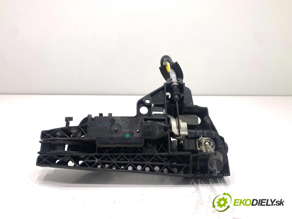 AUDI A5 8T coupe 2008 176 kW 3.0 TDI quattro 2967 klika vnejší levý přední část 8T0837885A