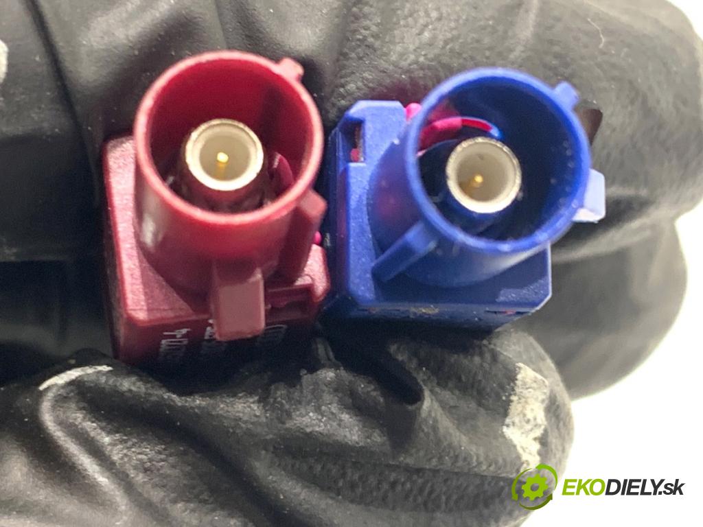 AUDI A5 8T coupe 2008 176 kW 3.0 TDI quattro 2967 ANTENA 8T0035503E