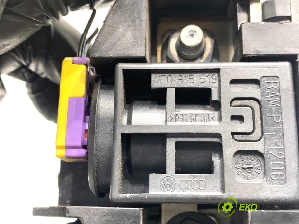 AUDI A5 8T coupe 2008 176 kW 3.0 TDI quattro 2967 svorka plus 4F0915519