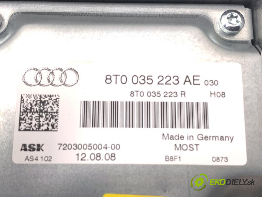 AUDI A5 8T coupe 2008 176 kW 3.0 TDI quattro 2967 zesilovač 8T0035223AE (Zesilovač)