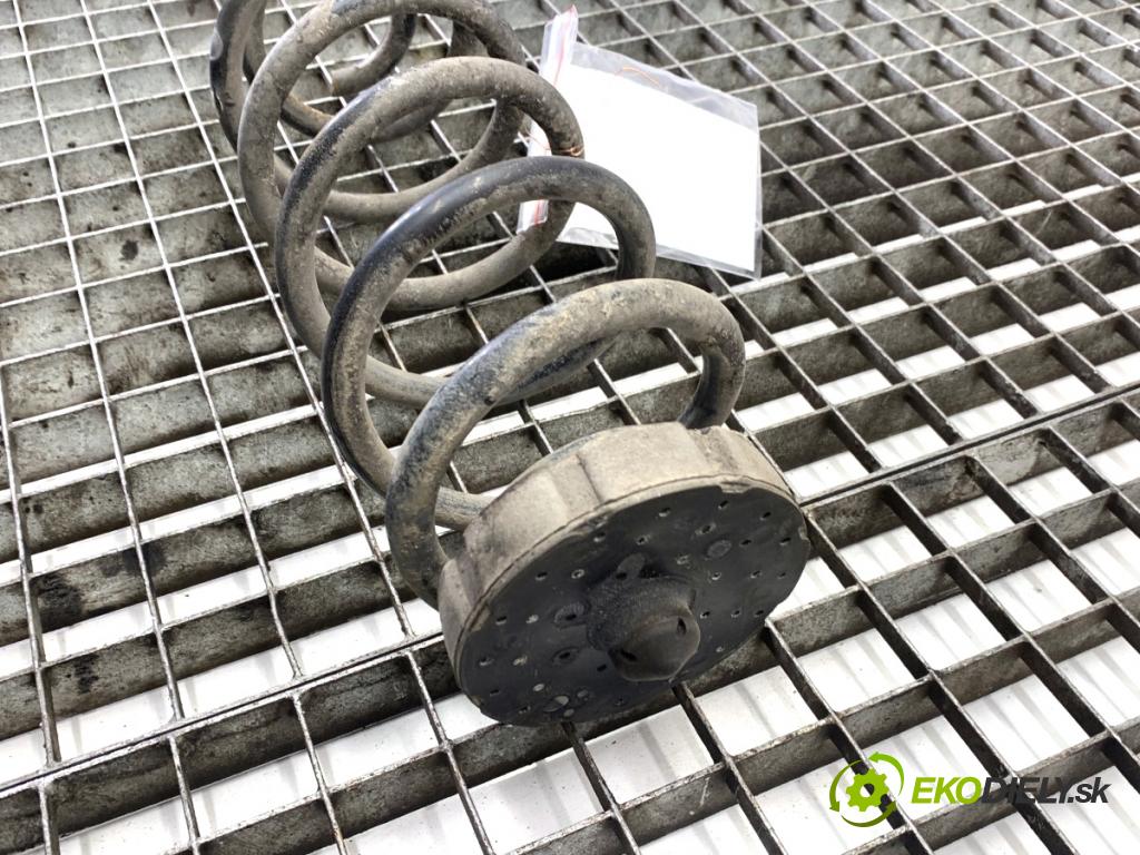 AUDI A5 8T coupe 2008 176 kW 3.0 TDI quattro 2967 Pružina zad  (Kľučka dverí ostatné)