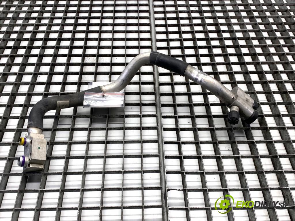 AUDI A5 8T coupe 2008 176 kW 3.0 TDI quattro 2967 rúrka klimatizace 8K1260712B (Trubka klimatizace)