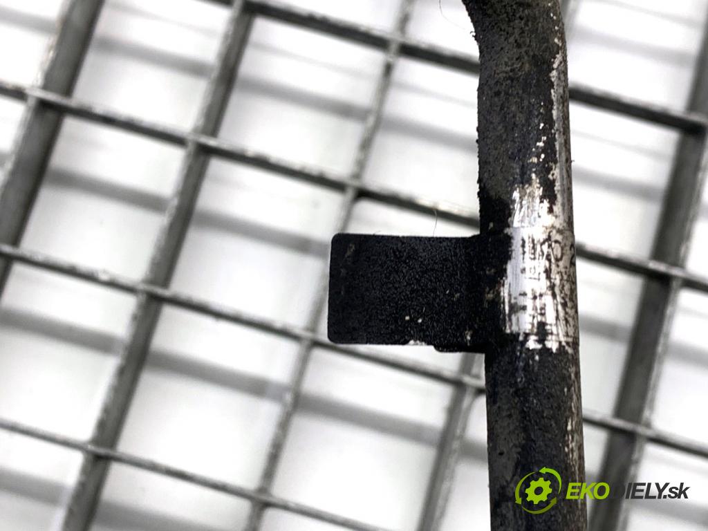 AUDI A5 8T coupe 2008 176 kW 3.0 TDI quattro 2967 rúrka klimatizácie  (Rúrka klimatizácie)