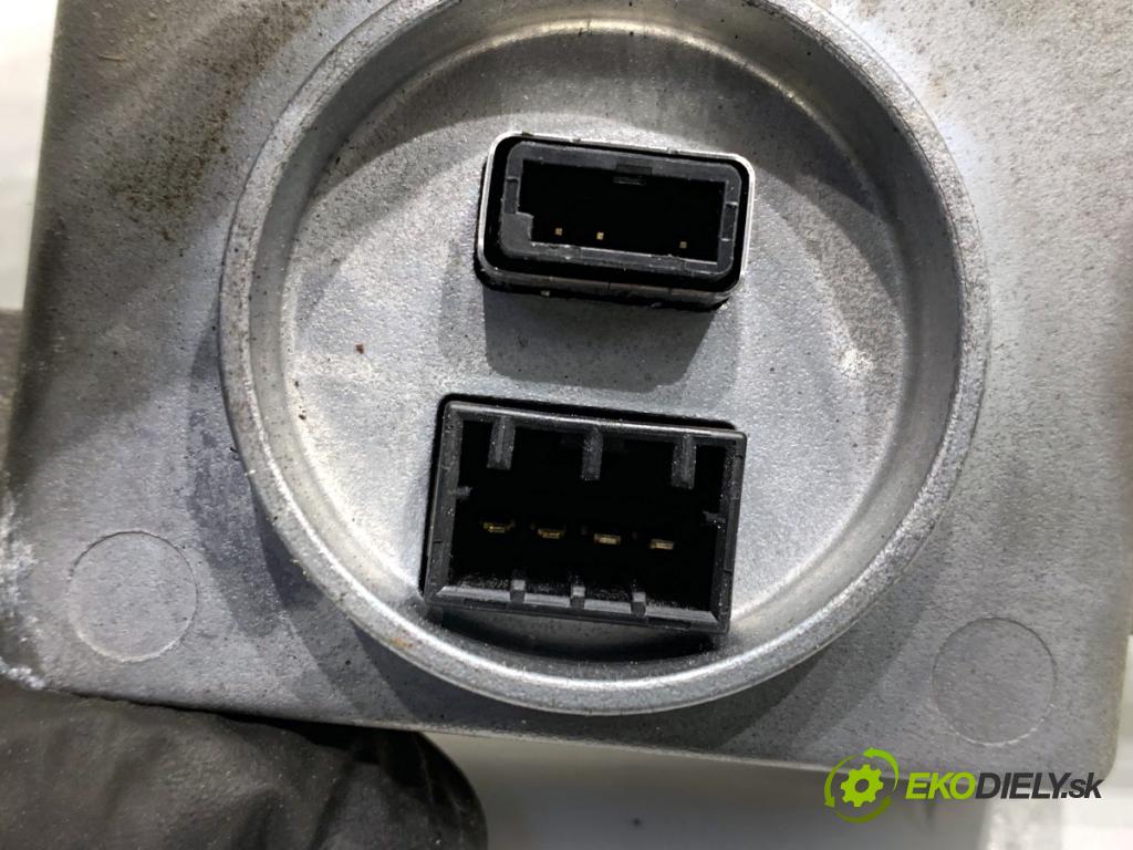 AUDI A5 8T coupe 2008 176 kW 3.0 TDI quattro 2967 Menič XENON 8K0941597 (Riadiaca jednotka xenónu)