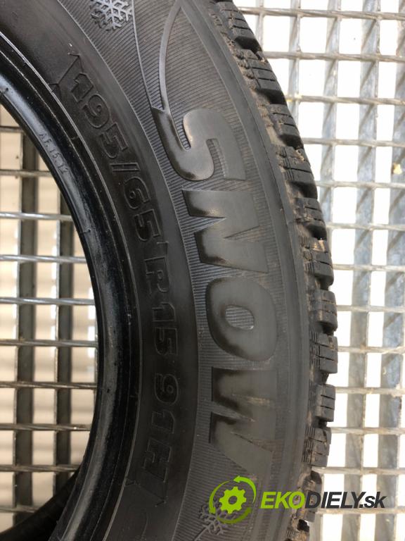 --- ---      PNEUMATIKY: zima 2X 195/65 15" KORMORAN