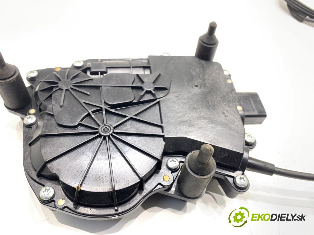 VW SHARAN nadwozie wielkoprzestrzenne (MPV) 2013 130 kW 2.0 TDI 1968 zámok Dvere pravy zad 7N0839003C 7N0839016C