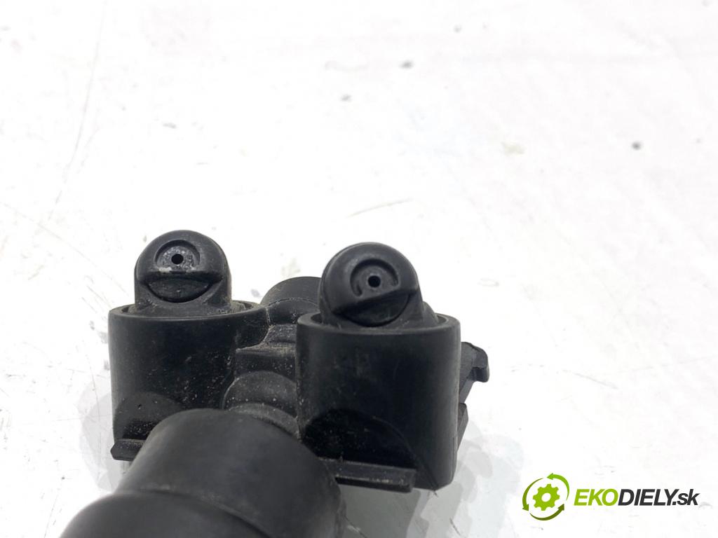 VW SHARAN nadwozie wielkoprzestrzenne (MPV) 2013 130 kW 2.0 TDI 1968 ostřikovače světla pravý přední část 1300750008