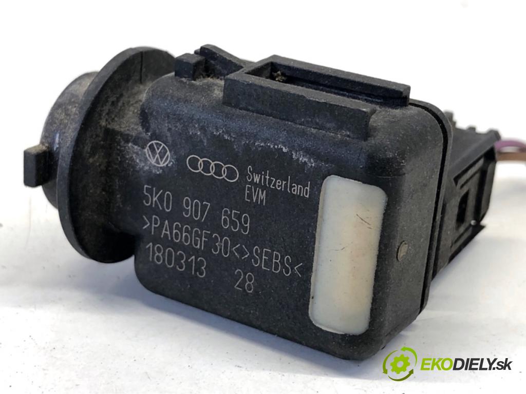 VW SHARAN nadwozie wielkoprzestrzenne (MPV) 2013 130 kW 2.0 TDI 1968 snímač KVALITNÍ: vzduchu 5K0907659