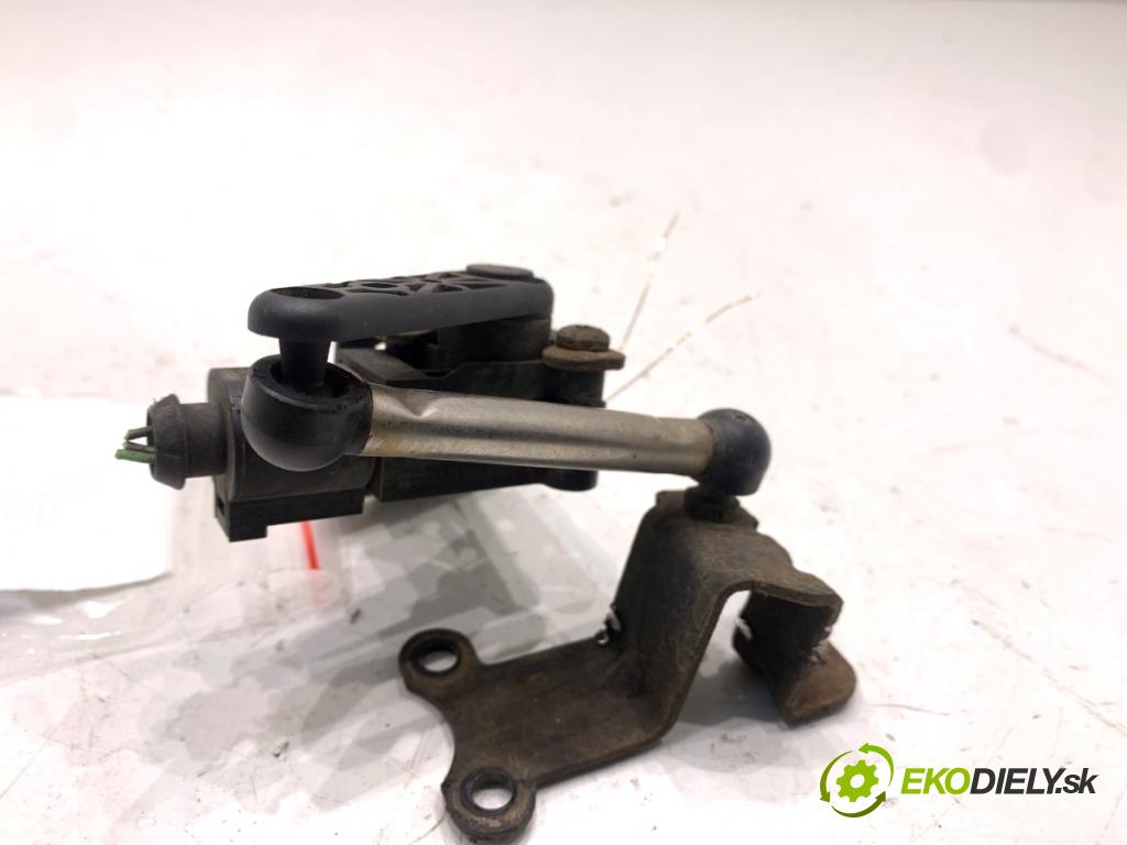 VW SHARAN nadwozie wielkoprzestrzenne (MPV) 2013 130 kW 2.0 TDI 1968 snímač ÚROVEŇ: XENON zadní část levý 1T0907503B