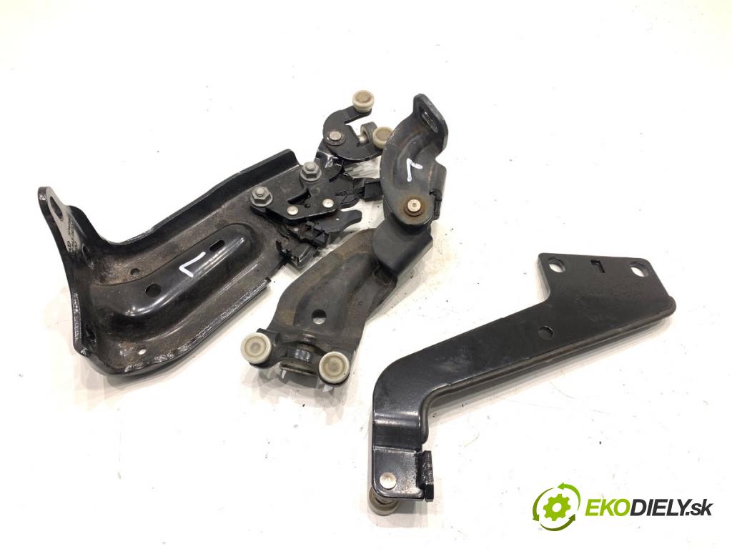 VW SHARAN nadwozie wielkoprzestrzenne (MPV) 2013 130 kW 2.0 TDI 1968 kladky dveře posúvne levé 7N0843435D 7N0843335G