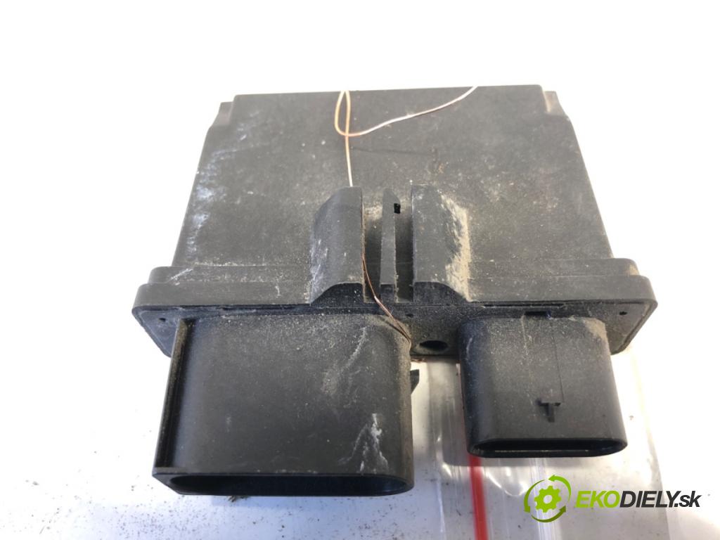 VW SHARAN nadwozie wielkoprzestrzenne (MPV) 2013 130 kW 2.0 TDI 1968 modul SCR F01C380095