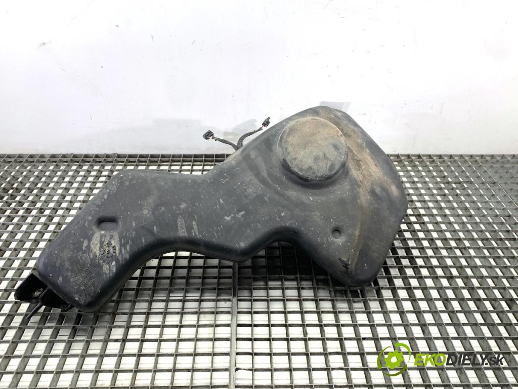 VW SHARAN nadwozie wielkoprzestrzenne (MPV) 2013 130 kW 2.0 TDI 1968 Nádržka SCR: 7N0131877H