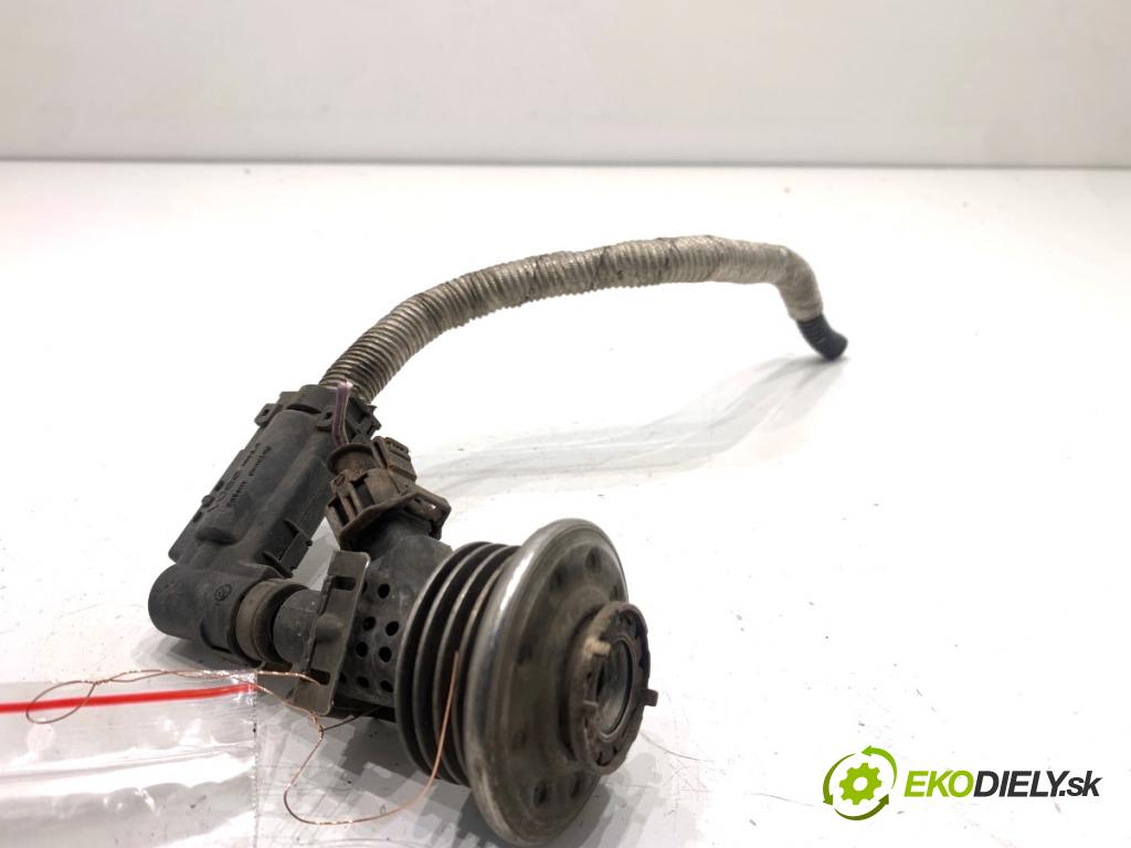 VW SHARAN nadwozie wielkoprzestrzenne (MPV) 2013 130 kW 2.0 TDI 1968 vstřikovač SCR 