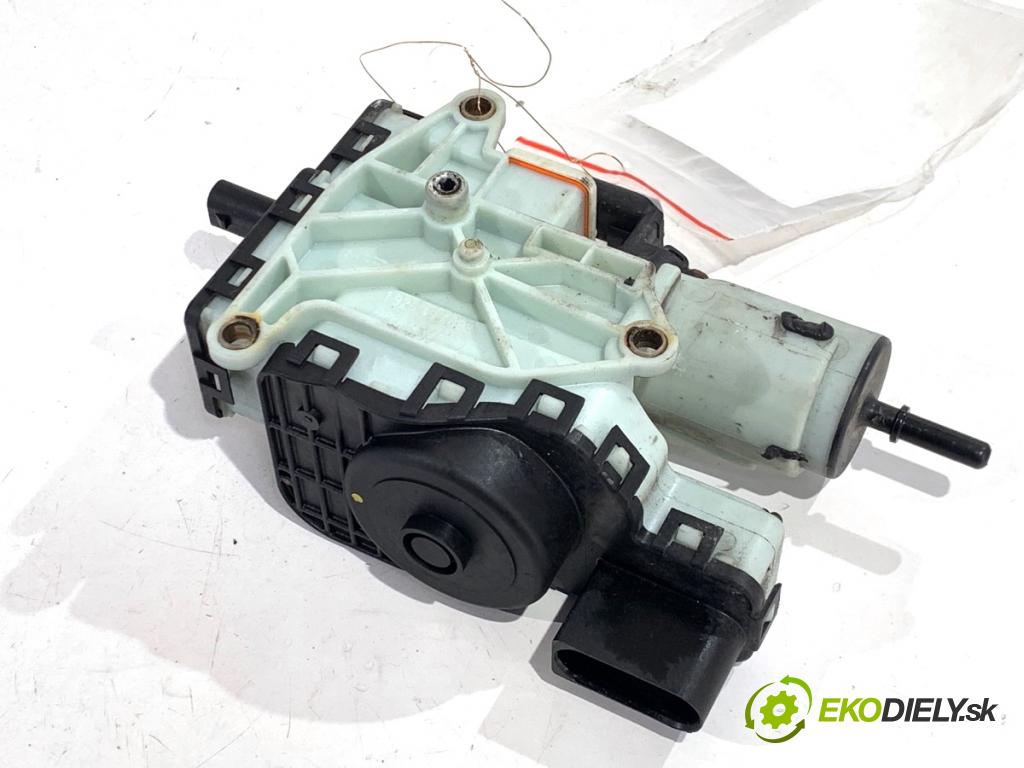 VW SHARAN nadwozie wielkoprzestrzenne (MPV) 2013 130 kW 2.0 TDI 1968 Pumpa SCR: 0928404016