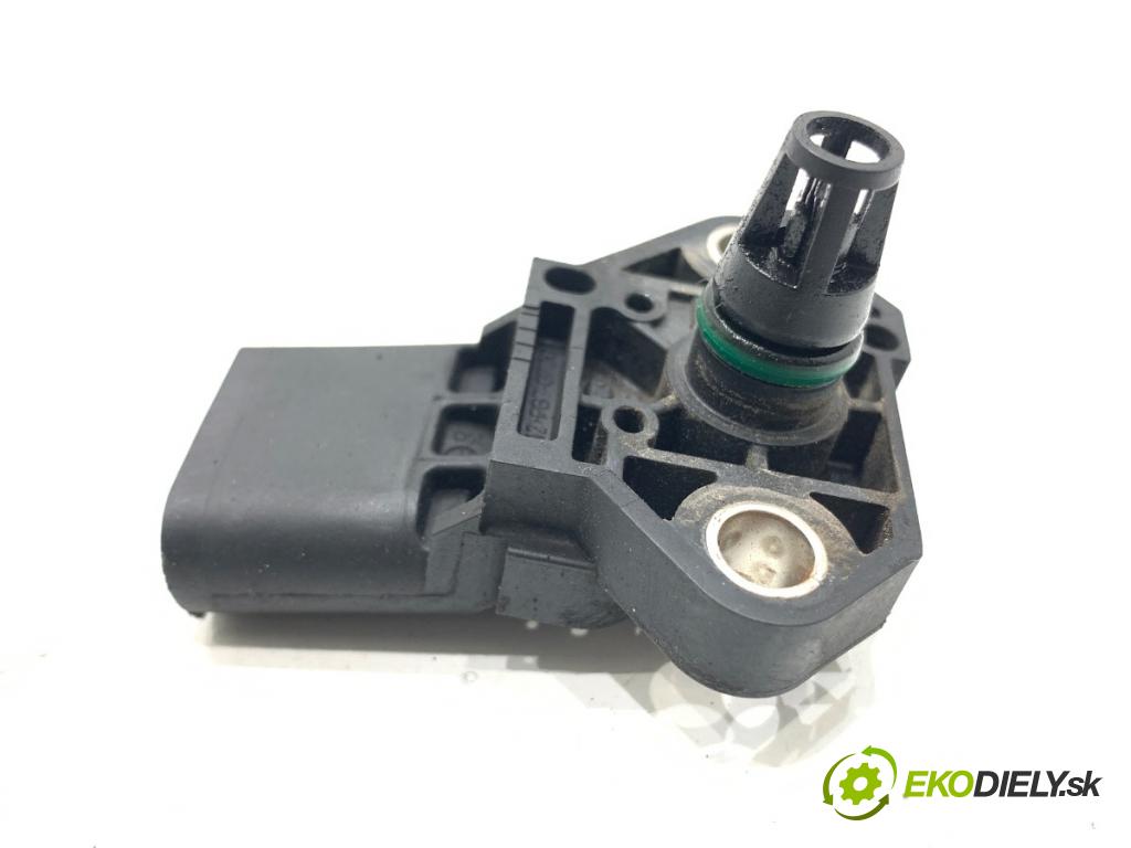 VW TIGUAN SUV 2013 81 kW 2.0 TDI 1968 Snímač tlaku 03G906051E 0281002977 (Snímač tlaku)