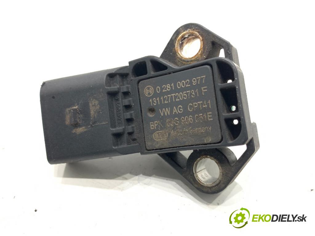 VW TIGUAN SUV 2013 81 kW 2.0 TDI 1968 Snímač tlaku 03G906051E 0281002977 (Snímač tlaku)