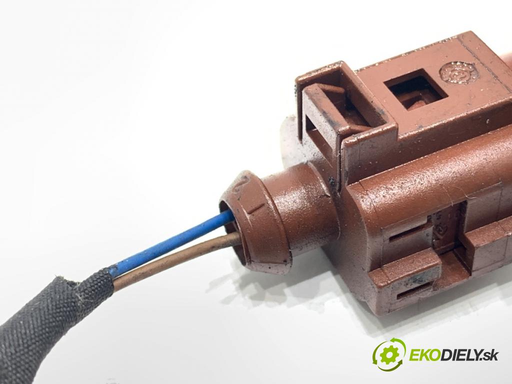 VW TIGUAN SUV 2013 81 kW 2.0 TDI 1968 Snímač teploty spalín 03L906088CL (Snímač)