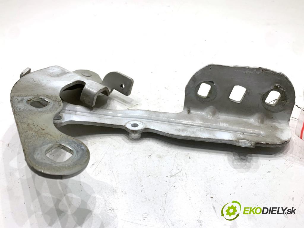 FORD TRANSIT COURIER Nadwozie pełne/minivan 2018 74 kW 1.0 EcoBoost 998 závěs kapoty levý přední část ET7616801AB