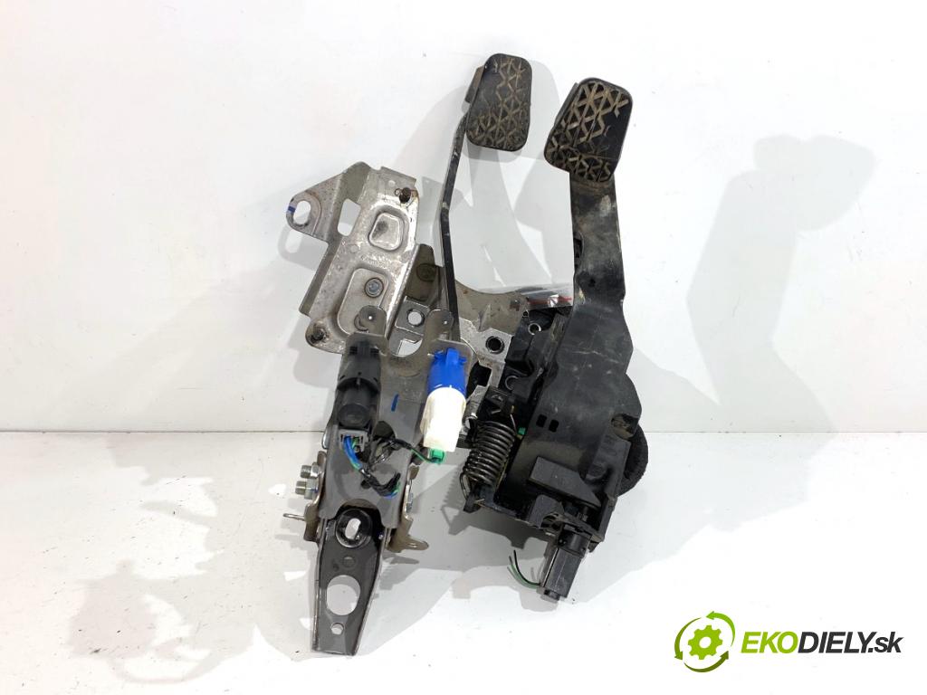 FORD TRANSIT COURIER Nadwozie pełne/minivan 2018 74 kW 1.0 EcoBoost 998 PEDÁL: manuálne EY16-7B633-CA (Potenciometer plynového pedálu)