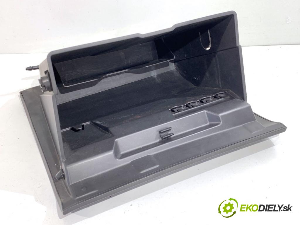 FORD TRANSIT COURIER Nadwozie pełne/minivan 2018 74 kW 1.0 EcoBoost 998 přihrádka kastlík spolujezdce  (Přihrádka (kastlík))