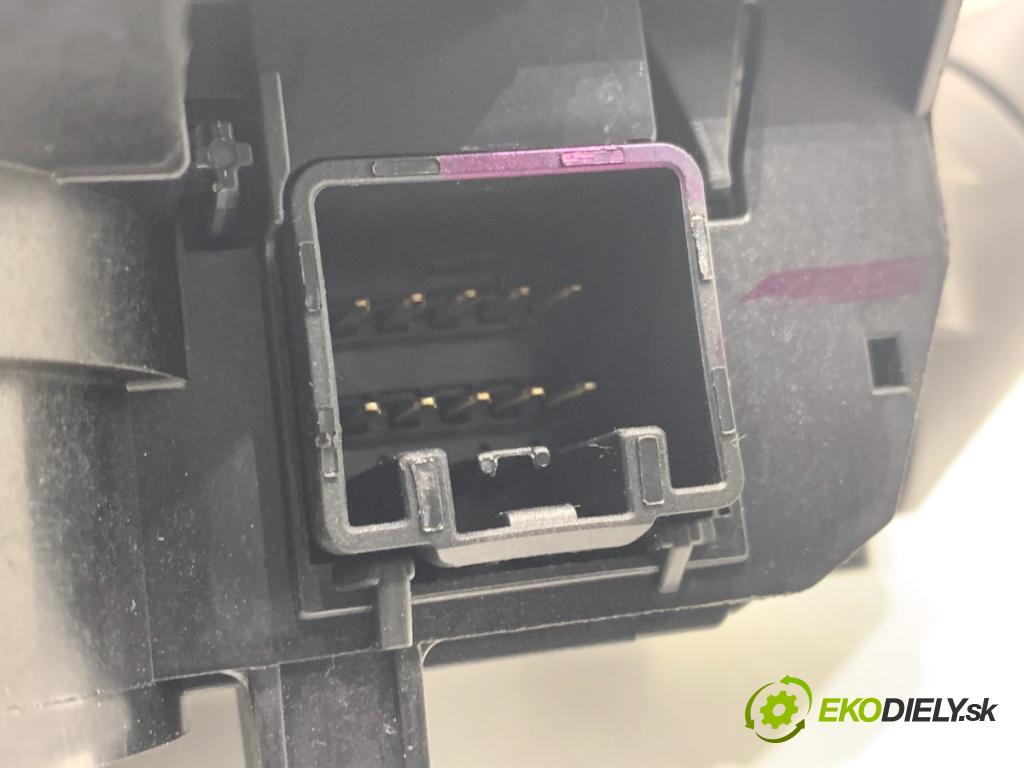 FORD TRANSIT COURIER Nadwozie pełne/minivan 2018 74 kW 1.0 EcoBoost 998 Prepínač kombinovaný ET76-13N064-BC (Prepínacie páčky pod volantom)