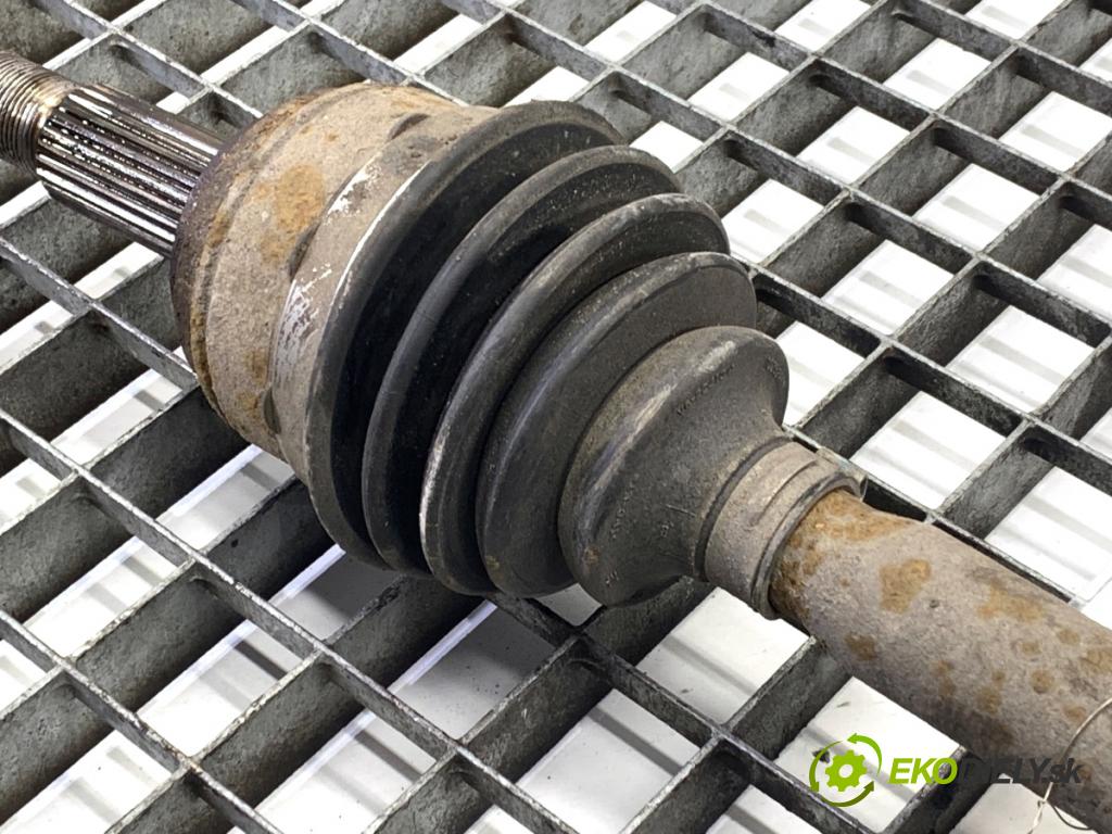 FORD TRANSIT COURIER Nadwozie pełne/minivan 2018 74 kW 1.0 EcoBoost 998 Poloos pravy predný JT76-3B436-AB