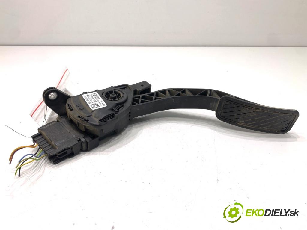 FORD TRANSIT COURIER Nadwozie pełne/minivan 2018 74 kW 1.0 EcoBoost 998 Potenciometer plynu 8V21-9F836-AC (Potenciometer plynového pedálu)