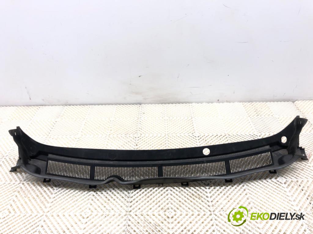 FORD TRANSIT COURIER Nadwozie pełne/minivan 2018 74 kW 1.0 EcoBoost 998 Torpédo, plast pod čelné okno ET76-A02216-AC (Torpédo (plast pod čelným sklom))