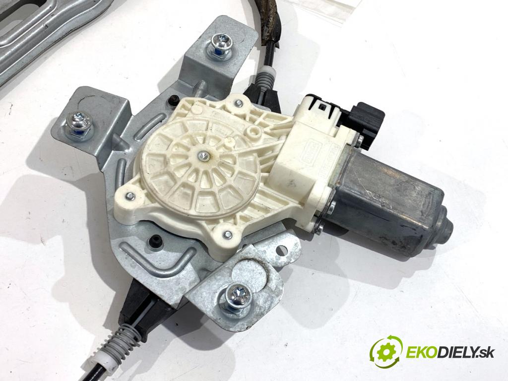 FORD TRANSIT COURIER Nadwozie pełne/minivan 2018 74 kW 1.0 EcoBoost 998 Mechanizmus okna ľavy predný ET76A23201CD