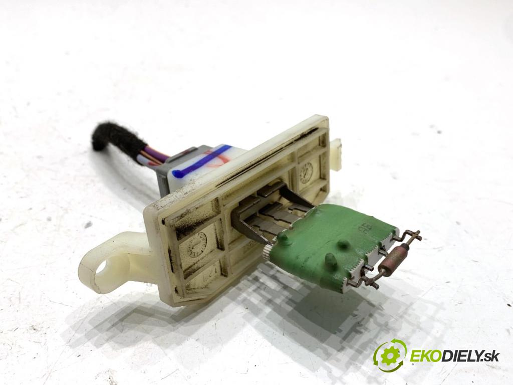 FORD TRANSIT COURIER Nadwozie pełne/minivan 2018 74 kW 1.0 EcoBoost 998 Odpor, rezistor kúrenia vzduchu  (Odpor (rezistor) kúrenia)