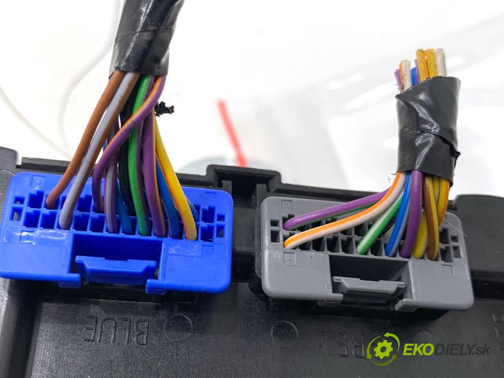 FORD TRANSIT COURIER Nadwozie pełne/minivan 2018 74 kW 1.0 EcoBoost 998 Modul komfortu DN1T-15K600-EH (Modul komfortu)