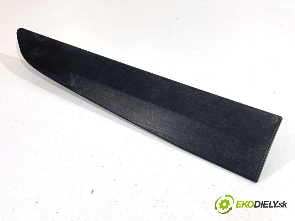 FORD TRANSIT COURIER Nadwozie pełne/minivan 2018 74 kW 1.0 EcoBoost 998 Lišta Dvere pravy zad ET76-29396-A