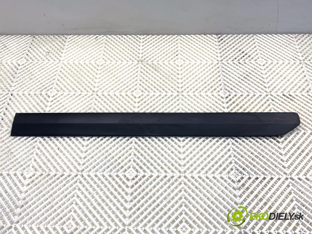 FORD TRANSIT COURIER Nadwozie pełne/minivan 2018 74 kW 1.0 EcoBoost 998 Lišta Dvere ľavy predný ET76-29427-A