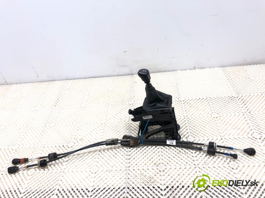 FORD TRANSIT COURIER Nadwozie pełne/minivan 2018 74 kW 1.0 EcoBoost 998 Kulisa JT7R-7C453-BTC (Rýchlostná páka (kulisa))