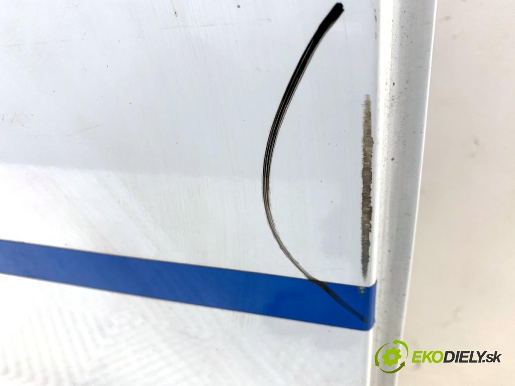 FORD TRANSIT COURIER Nadwozie pełne/minivan 2018 74 kW 1.0 EcoBoost 998 dveře pravý zadní část posuvní