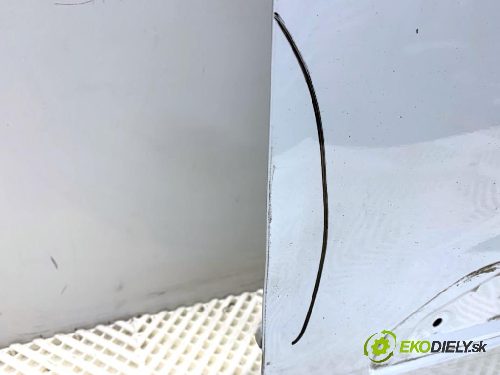 FORD TRANSIT COURIER Nadwozie pełne/minivan 2018 74 kW 1.0 EcoBoost 998 dveře levý přední část