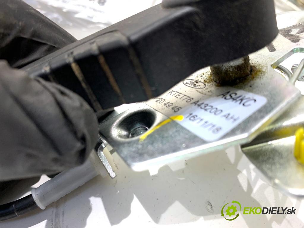 FORD TRANSIT COURIER Nadwozie pełne/minivan 2018 74 kW 1.0 EcoBoost 998 zámok zad pravy ET76A43200AH