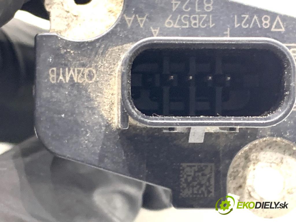 FORD TRANSIT COURIER Nadwozie pełne/minivan 2018 74 kW 1.0 EcoBoost 998 Váha vzduchu 8V21-12B579-AA (Váha vzduchu)