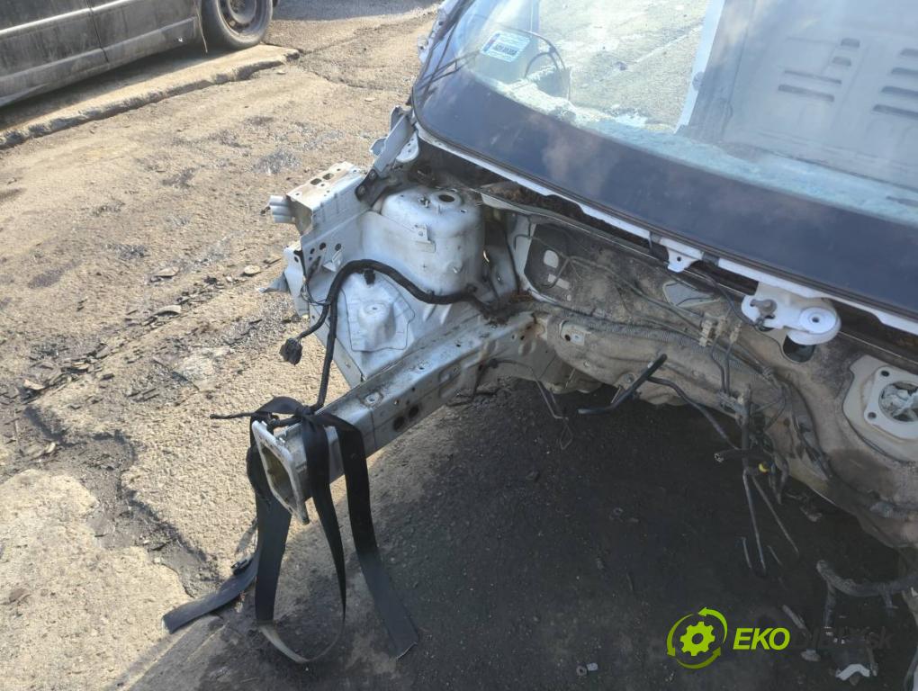 FORD TRANSIT COURIER Nadwozie pełne/minivan 2018 74 kW 1.0 EcoBoost 998 karoséria ČTVRŤÁK: Blatník prah strecha PODŁUŻNICA