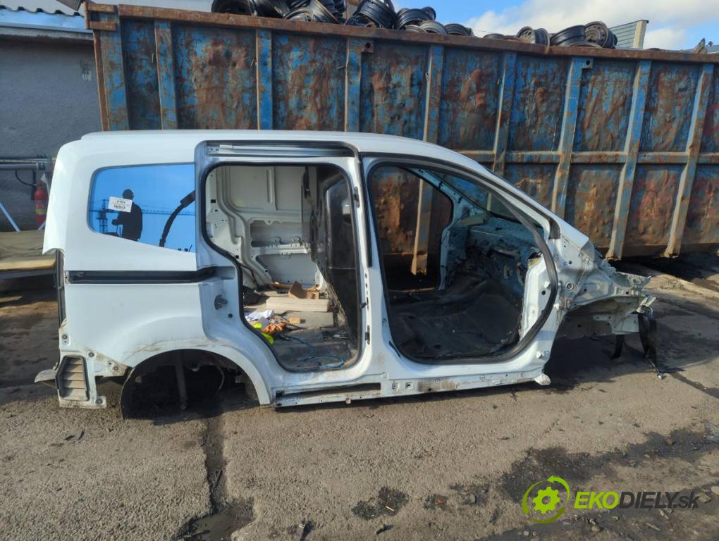 FORD TRANSIT COURIER Nadwozie pełne/minivan 2018 74 kW 1.0 EcoBoost 998 karoséria ČTVRŤÁK: Blatník prah strecha PODŁUŻNICA