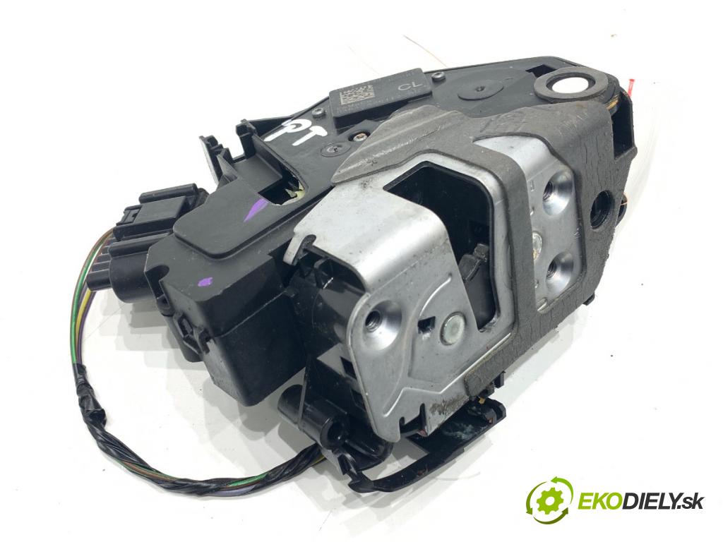 FORD FIESTA MK7 liftback 2012 71 kW 1.4 1388 zámok dveře pravý zadní část 8A6A-A26412- AG