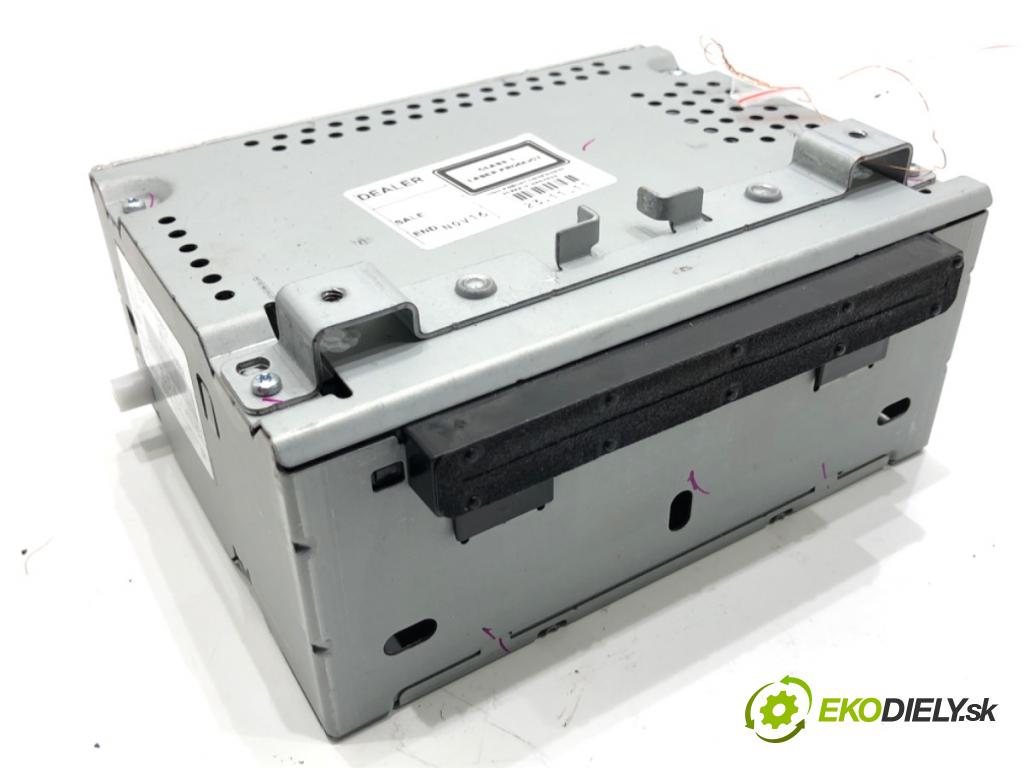 FORD FIESTA MK7 liftback 2012 71 kW 1.4 1388 RADIO AA6T-18C815-AE (Audio zařízení)